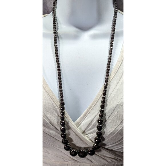 Elegant Faux Hematite Graduated Beaded Necklace - Picture 2 of 5